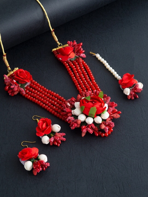 

Golden Peacock Red & White Beads-Studded Jewellery Set