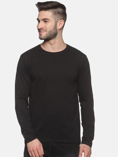 

MASH UNLIMITED Men Black Solid Slim Fit Cotton T-shirt