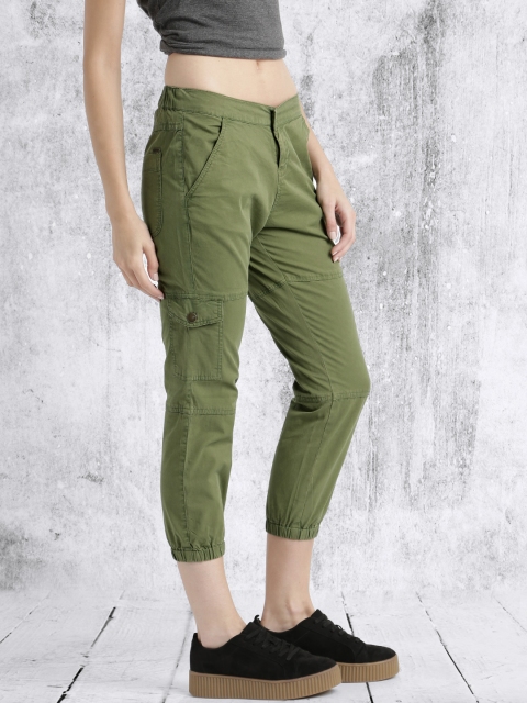 

Roadster Women Olive Green Regular Fit Solid Joggers
