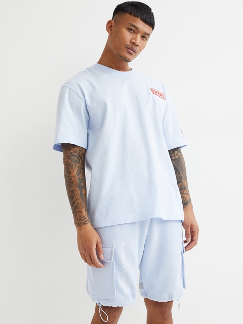 

H&M Men Blue Printed Sweatshirt Shorts