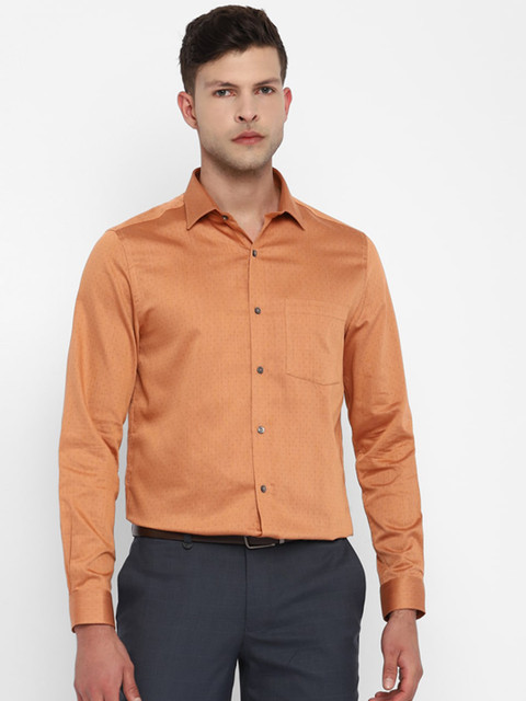 

Turtle Men Camel Brown Slim Fit Formal Shirt