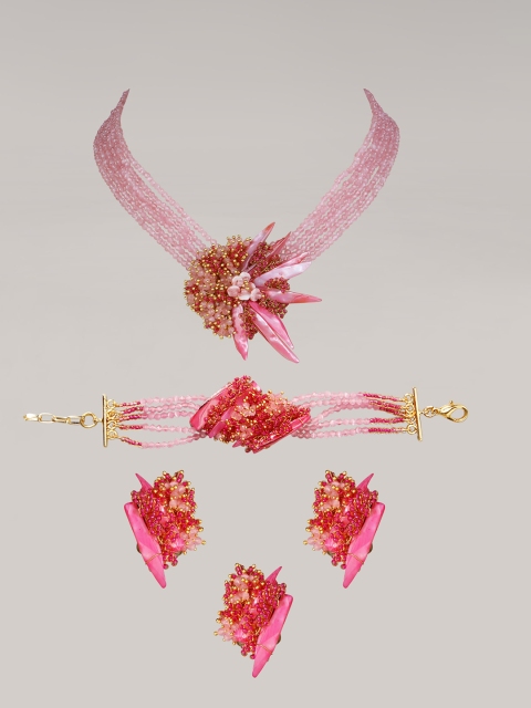 

D'oro Gold-Plated Pink Crystal Beads Studded Jewellery Set