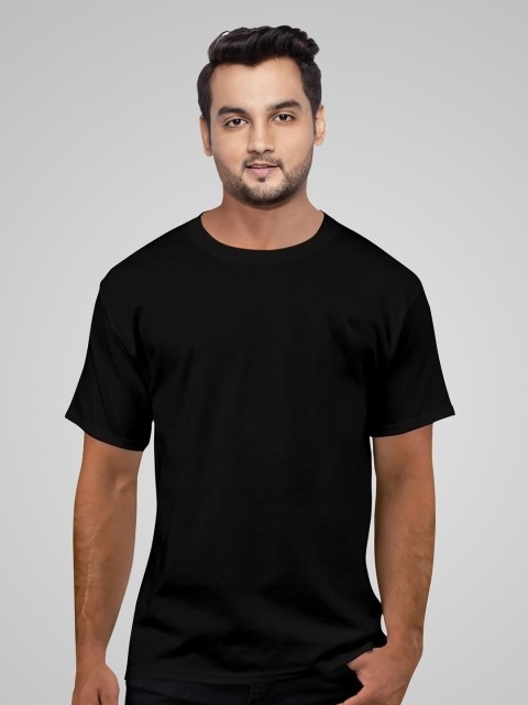 

Pootlu Men Black T-shirt