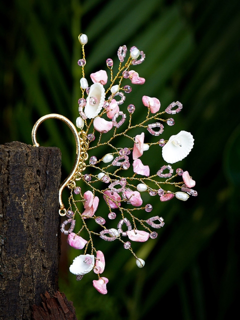 

D'oro Pink Contemporary Ear Cuff Earrings