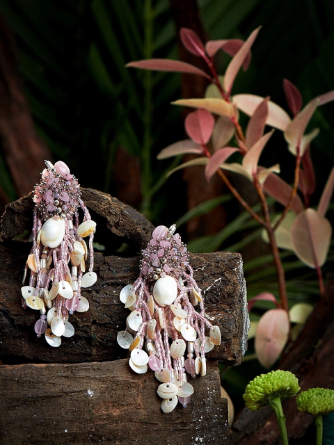 D'oro Gold-Toned Contemporary Drop Earrings