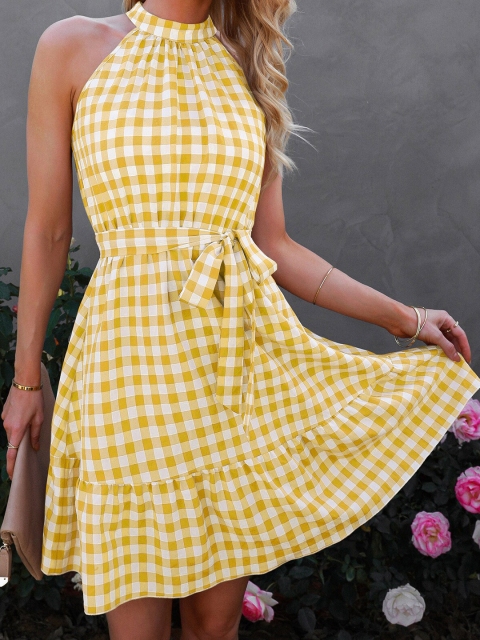 

La Aimee Women Yellow Checked Halter Neck A-Line Midi Dress