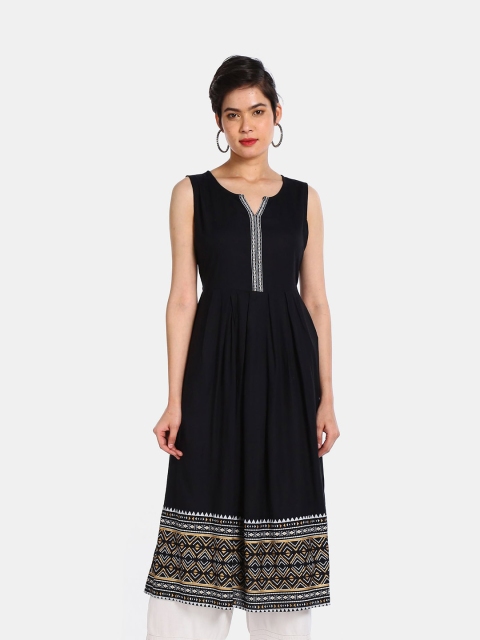 

Karigari Black Maxi Dress