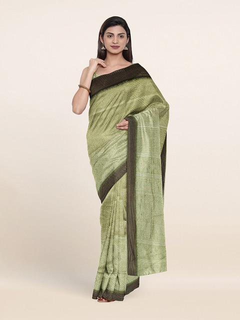 

Pothys Green & White Bandhani Printed Saree