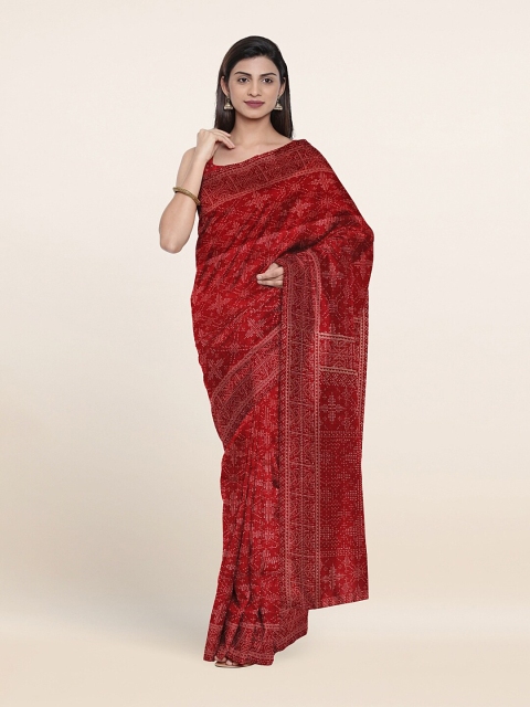 

Pothys Maroon & White Ethnic Motifs Saree