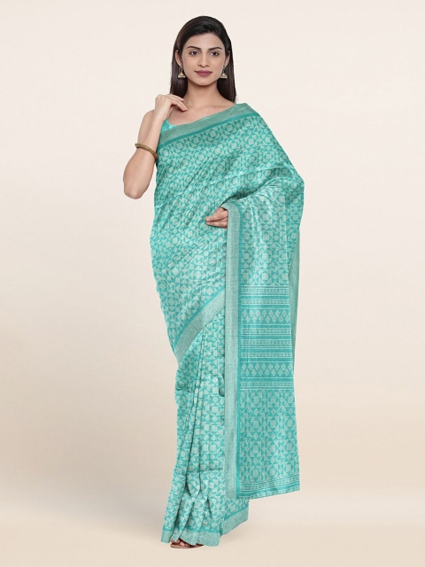 

Pothys Sea Green & White Geometric Printed Saree