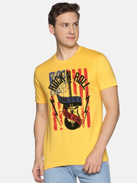 

BLACK RADIO Men Yellow & Red Printed Slim Fit T-shirt