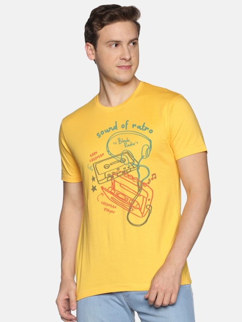 

BLACK RADIO Men Yellow Printed Slim Fit T-shirt