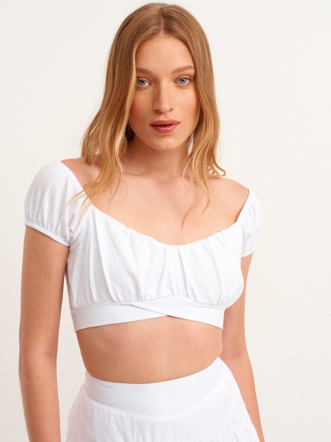 

OXXO White X Bohemian Sweetheart Neck Crop Top