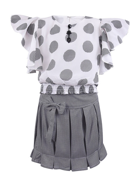 

Wish Karo Girls Grey & White Printed Top with Shorts