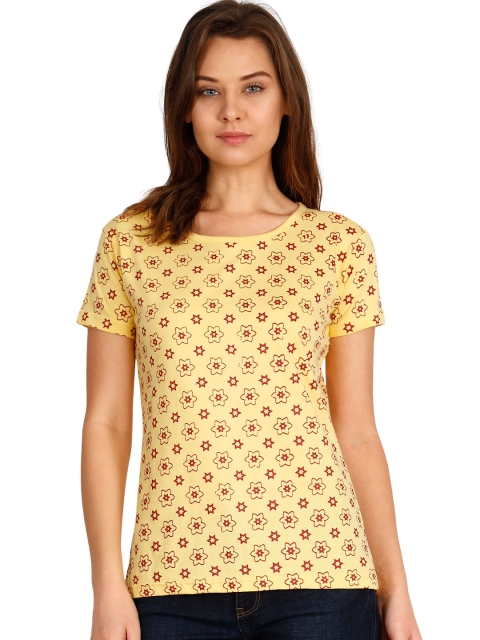 

Fleximaa Women Yellow & Red Floral Printed Cotton T-shirt