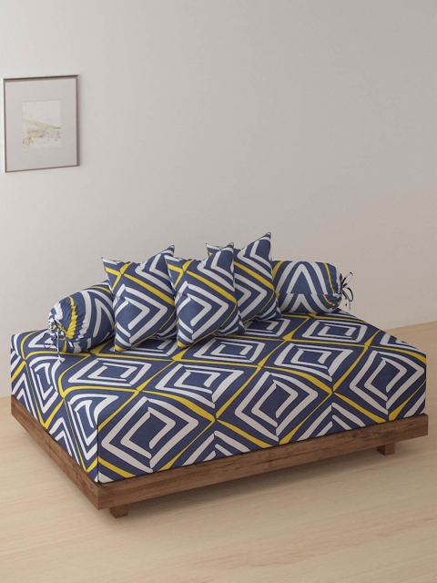 

KLOTTHE Set of 6 Blue and White Printed Diwan Set
