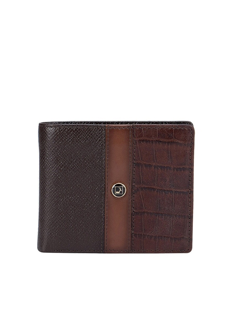 

Da Milano Men Brown Textured Leather Two Fold Wallet