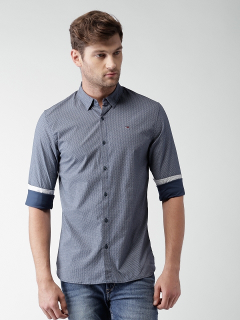 

Tommy Hilfiger Men Navy Slim Fit Printed Casual Shirt, Navy blue