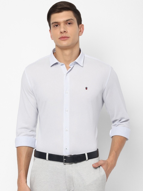 

Louis Philippe Sport Men Blue Slim Fit Casual Shirt