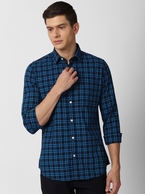 

Van Heusen Sport Men Blue Slim Fit Checked Pure Cotton Casual Shirt