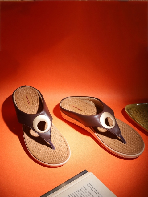 

FOOTSOUL Women Brown Open Toe Flats