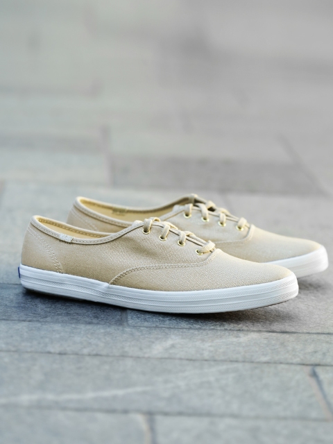 

Keds Women Gold-Toned CH Metallic Canvas Solid Sneakers