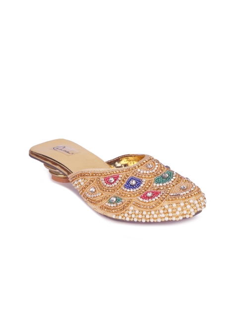 

The Desi Dulhan Multicoloured Ethnic Block Sandals, Multi