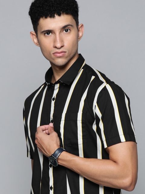 

Flying Machine Men Black Pinstripes Printed Slim Fit Pure Cotton Casual Shirt