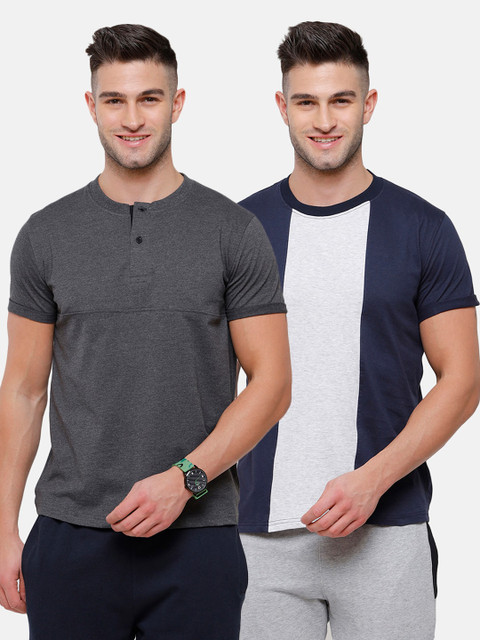 

MADSTO Men Navy Blue & Grey 2 Henley Neck Slim Fit T-shirt