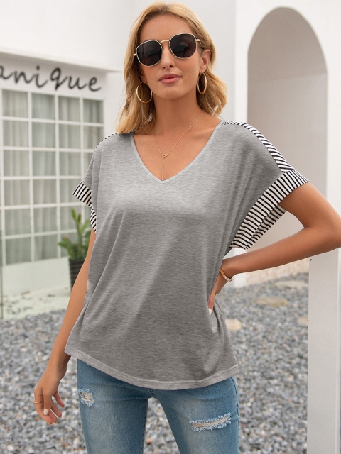 

BoStreet Grey Extended Sleeves Top