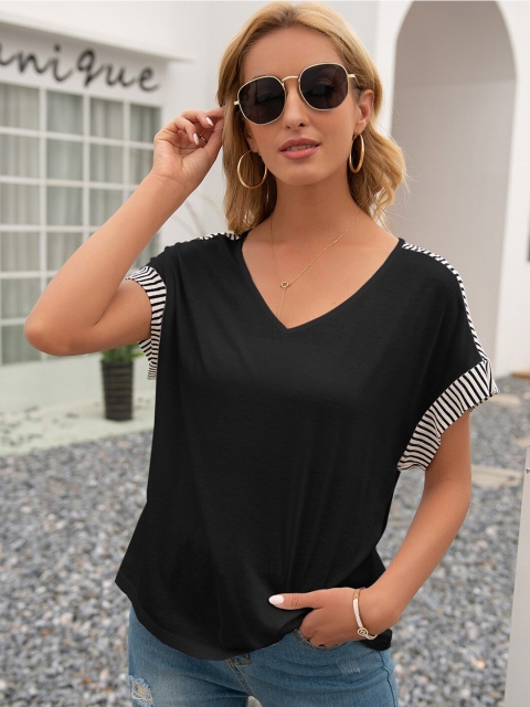 

BoStreet Black Extended Sleeves Top