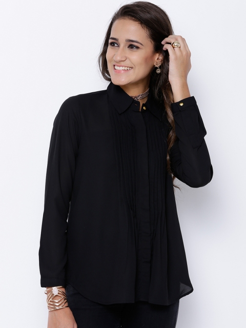 

Tokyo Talkies Women Black Classic Fit Solid Casual Shirt