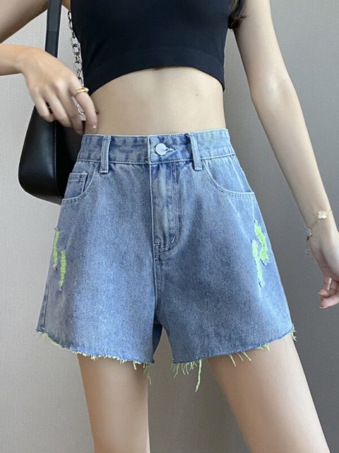 

BoStreet Women Fluorescent Green Loose Fit Denim Shorts