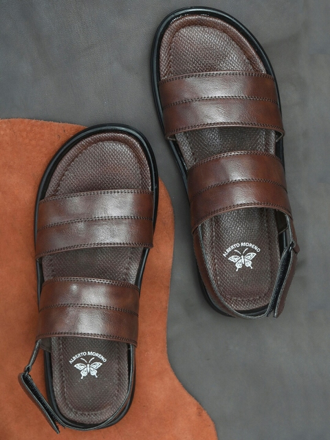 

ALBERTO MORENO Men Brown Ethnic Comfort Sandals