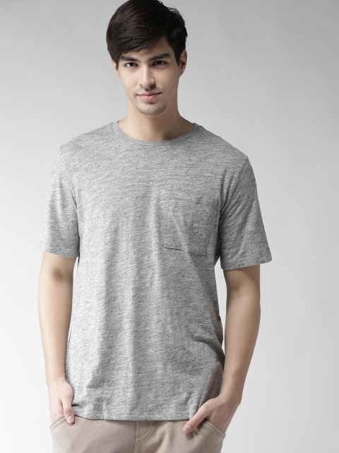 

FOREVER 21 Men Grey Melange Solid Round Neck T-shirt