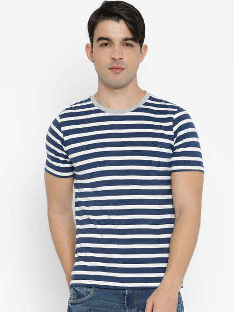 

American Crew Men Navy Blue Striped Round Neck T-Shirt