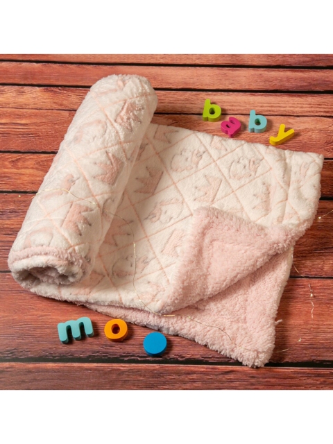 

Baby Moo Pink & White Geometric Heavy Winter 210 GSM Single Bed Blanket