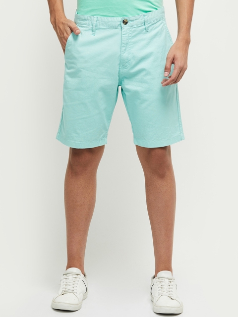 

max Men Sea Green Solid Chino Shorts