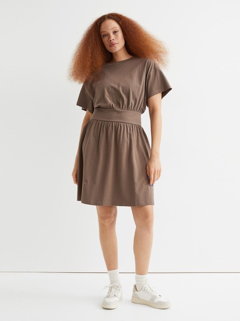 

H&M Women Brown Solid Cotton Round Neck Short Jersey Dress