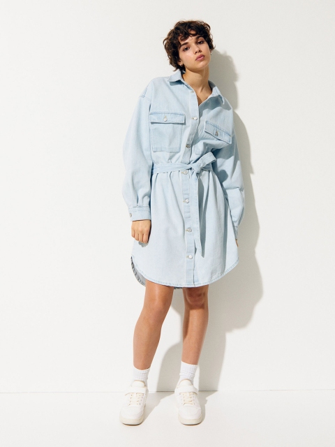 

H&M Women Blue Solid Cotton Shirt Tie-Belt Denim Dress