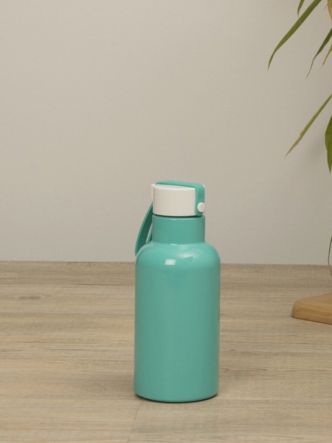 

Home Centre Blue Solid Stainless Steel Water Bottle