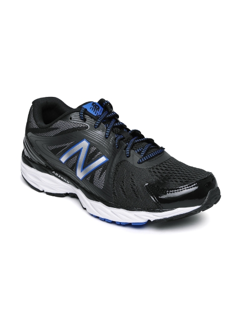 

New Balance Men Black 680 Running Shoes