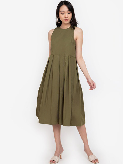 

ZALORA BASICS Women Green Solid Dress