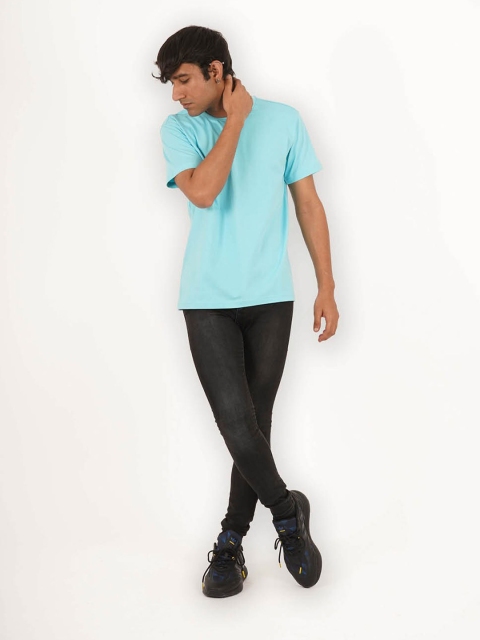 

Melangebox Men Blue Half Sleeve Round Neck Tshirt