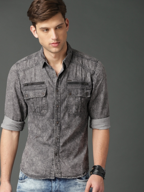 

Roadster Men Charcoal Regular Fit Faded Casual Shirt