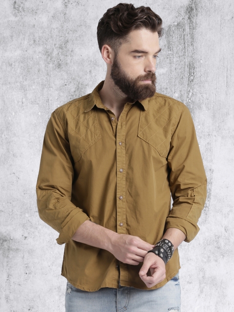 

RDSTR Men Khaki Solid Casual Shirt