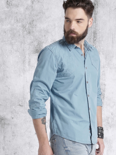 

RDSTR Men Blue Solid Casual Shirt