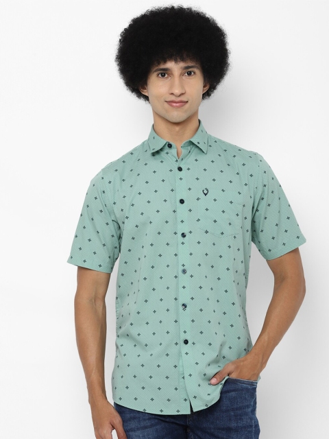 

Allen Solly Men Green Slim Fit Printed Casual Shirt