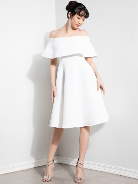 

ZALORA OCCASION Women White Off-Shoulder Dress
