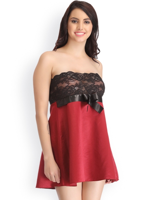 

Clovia Maroon Baby-Doll with Briefs NS0825P09